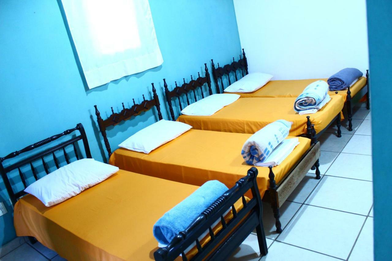 Hostel Divinópolis Extérieur photo